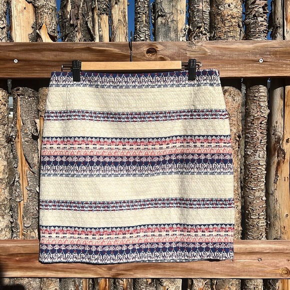 Boho mini skirt. - Picture 1 of 4